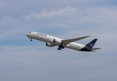 Tap to fly: Amadeus and Lufthansa test EU Digital Identity Wallet for seamless travel 