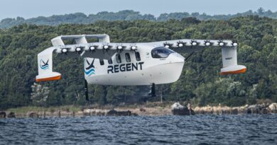 World’s first human-crewed Seaglider flight!